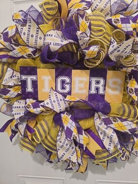 Tigers Wreath LSU Football